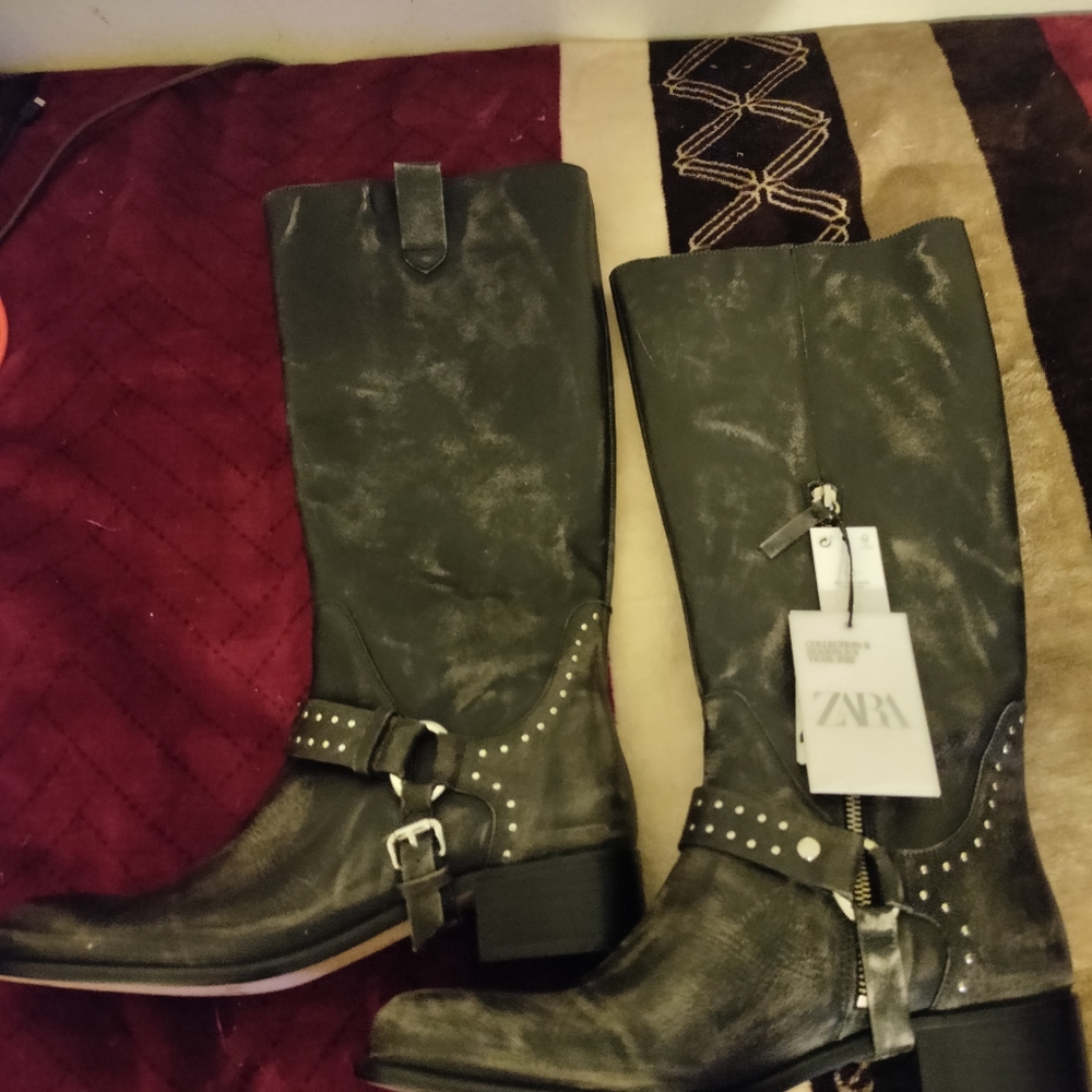 Zara Studio 💯 Leather Boots